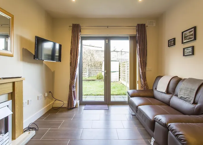 The Artane Self Catering Апартаменты